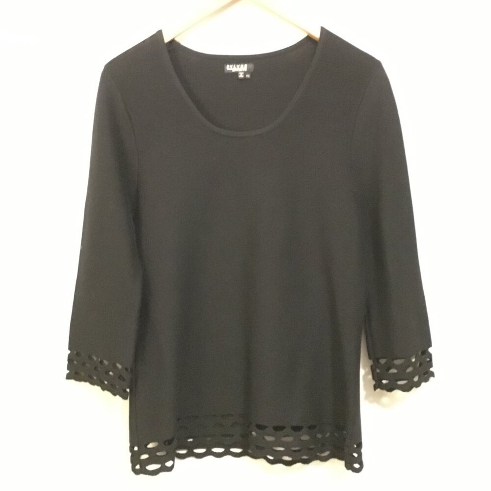 Bylyse Black Die Cut Hem Designer Top Laser Cut Scalloped Short Sleeve Small